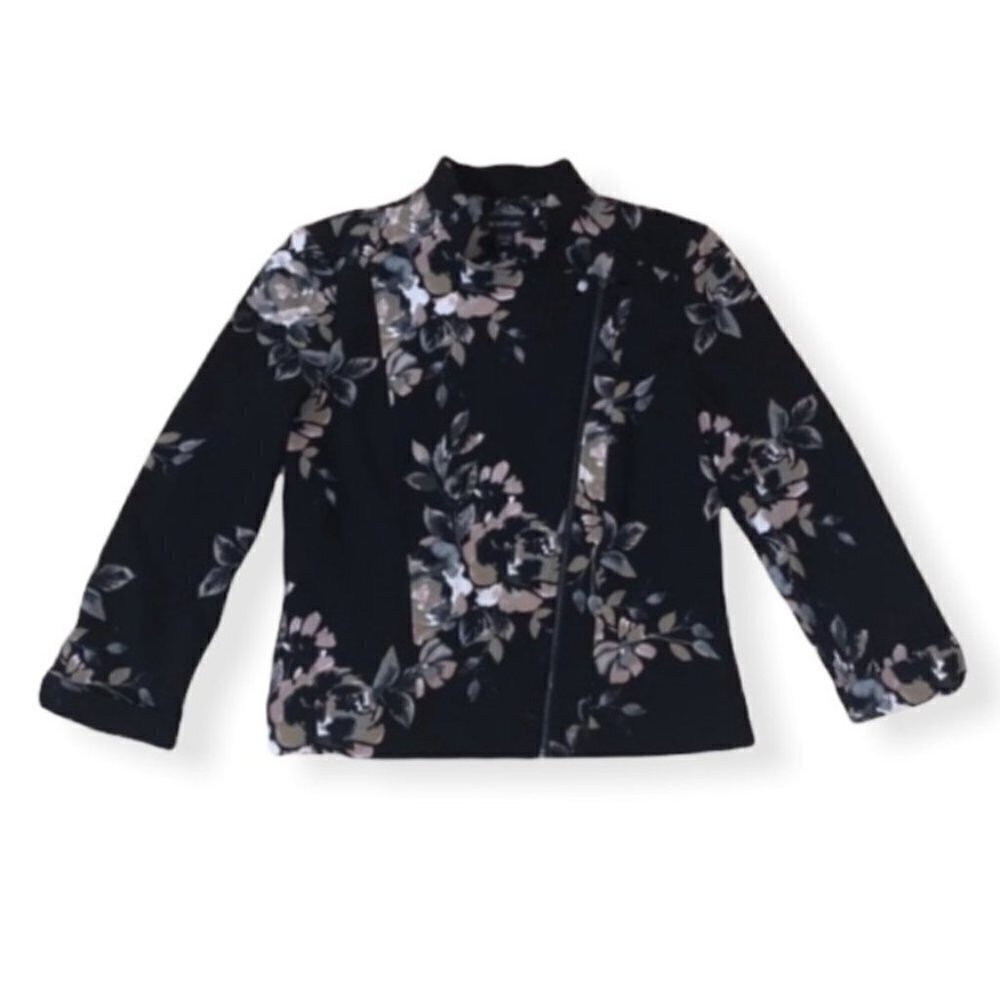 𝅺BLACK floral zip jacket size XS
